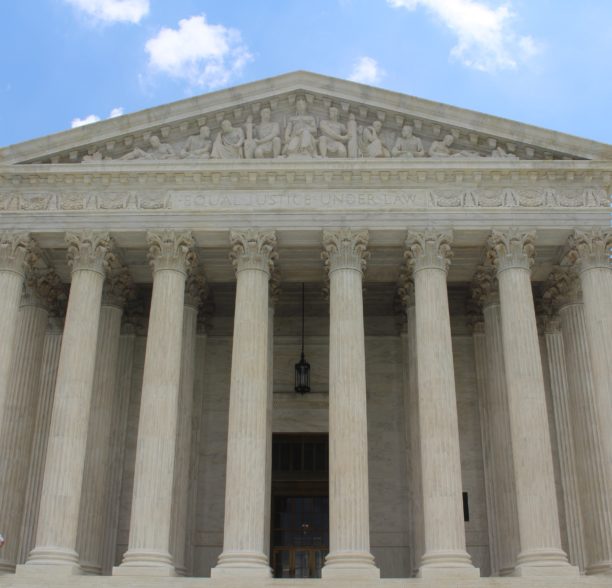 Гэри Генслер: смарт-контракты должны соответствовать законам